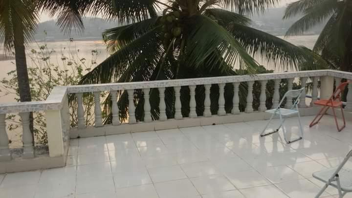 Kaupjai Guesthouse Ban Houayxay Exterior foto